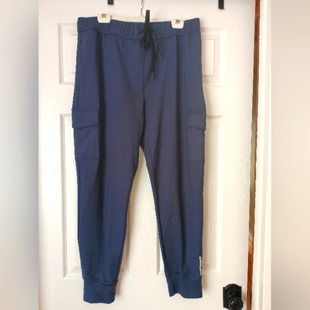 BALANCE COLLECTION Men's Blue comfy Cargo Pants